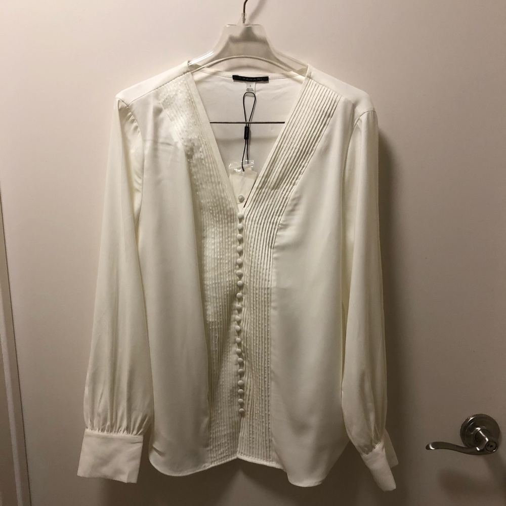 NWT T Tahari White Long Sleeve Blouse, Small